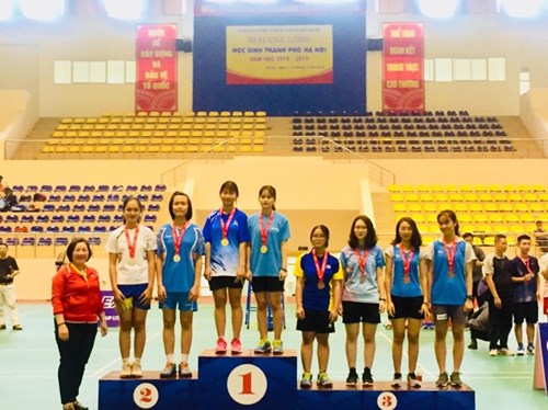 Học sinh trường THPT Hoài Đức A xuất sắc giành huy chương vàng, huy chương đồng tại “Giải cầu lông học sinh thành phố Hà Nội” năm học 2018 - 2019