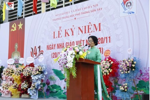 Dư âm bài thơ “Tiếng trống trường” của cô giáo Chu Thị Lưu Quang trong Lễ kỉ niệm ngày Ngày nhà giáo Việt Nam 20.11.2023